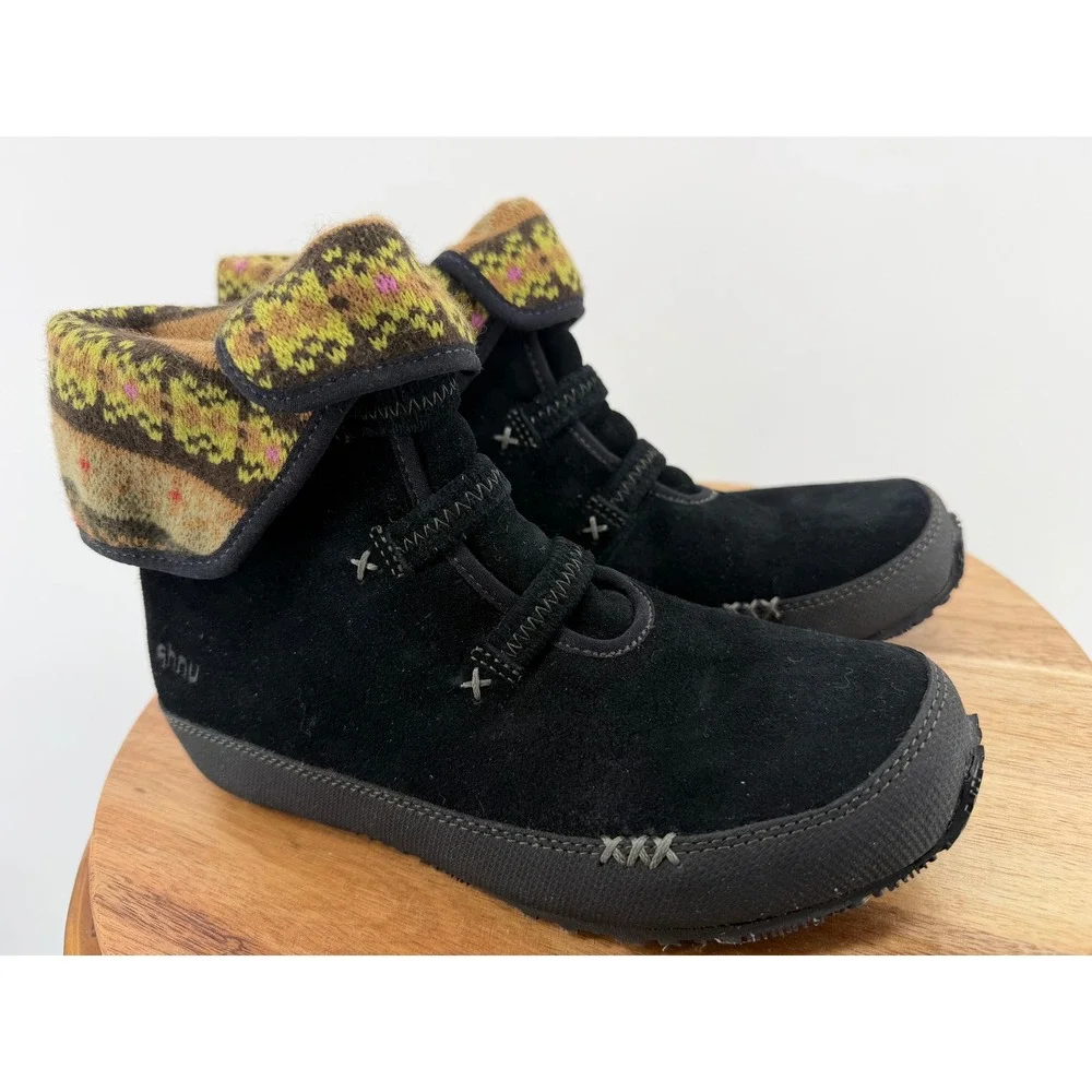 Ahnu Womens Black Himalaya Moccasin Boots Knit Cuffs Sherpa Insoles Size 6‎